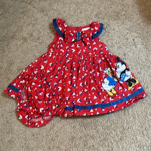 Bundle of Baby girl 0-3 months clothes, very gently used. - Picture 10 of 16
